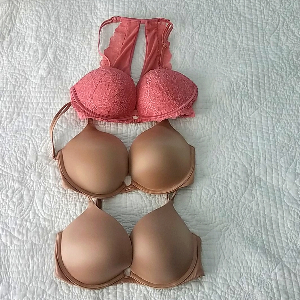 3 Victoria's Secret Push Up Bras 32DD
